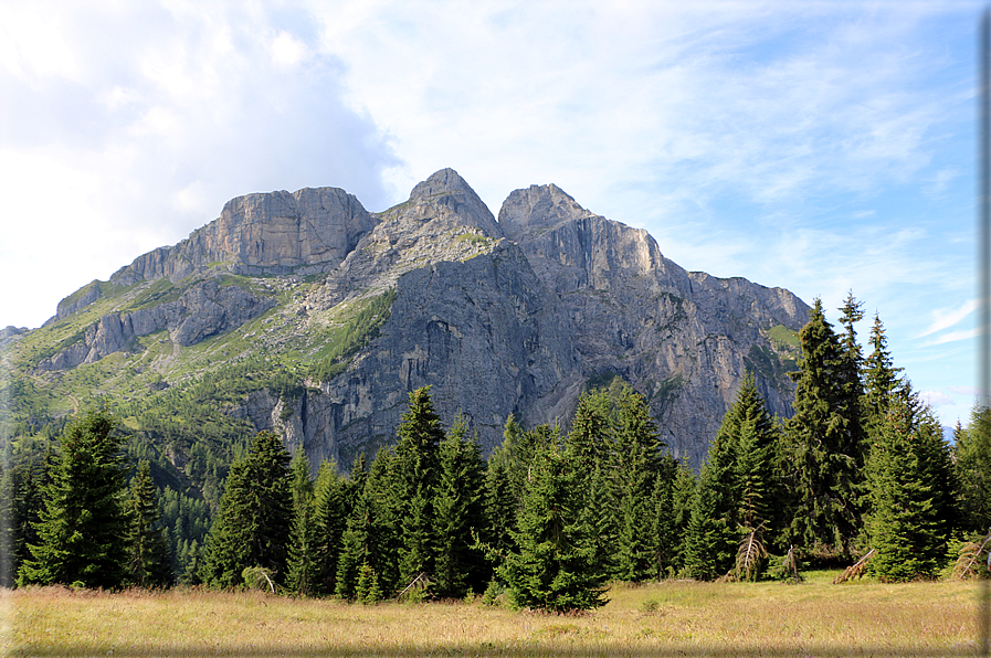 foto Passeggiata dal Col dei Balbi al Rifugio Coldai